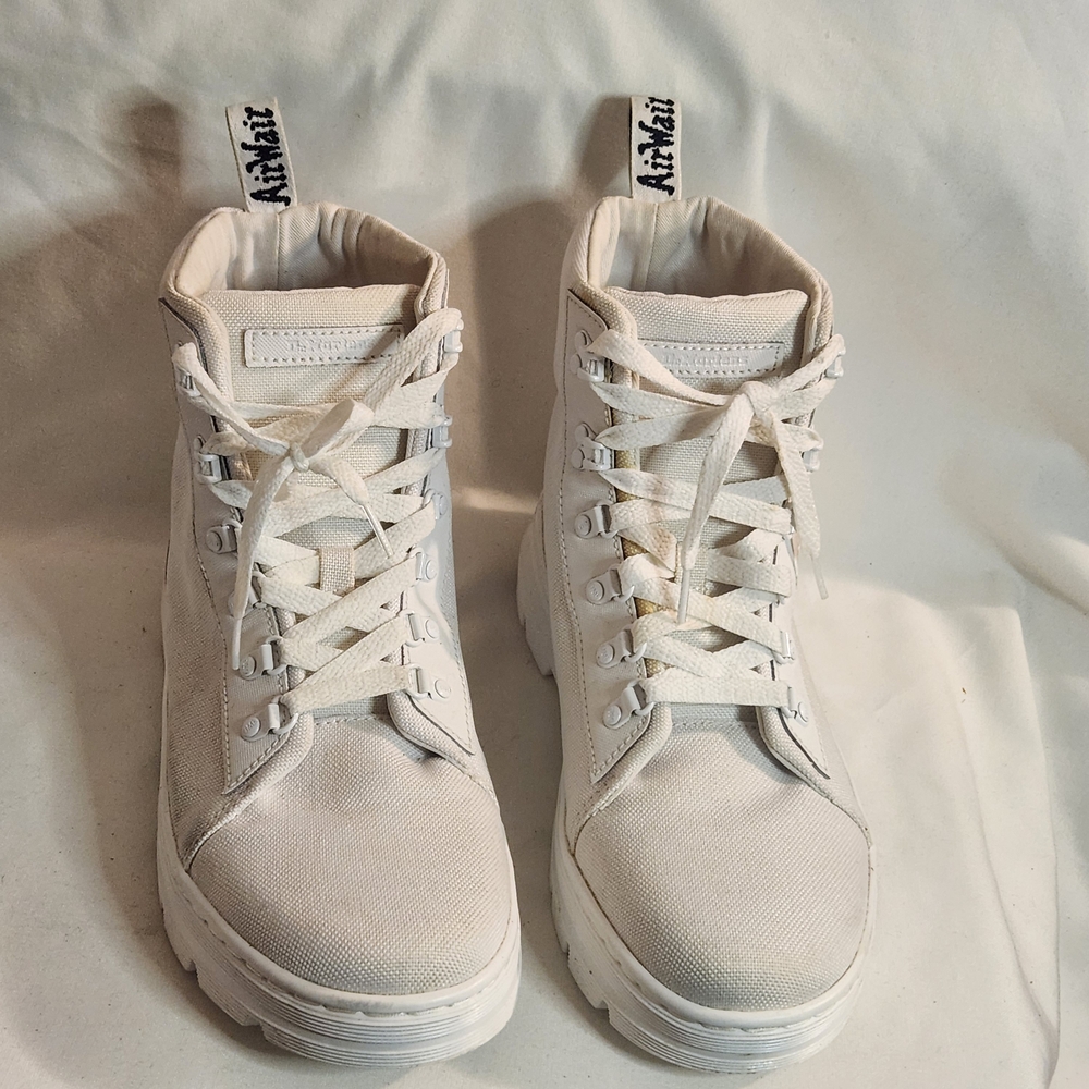 Dr. Martens Combs White Shoes Size 11 Womens